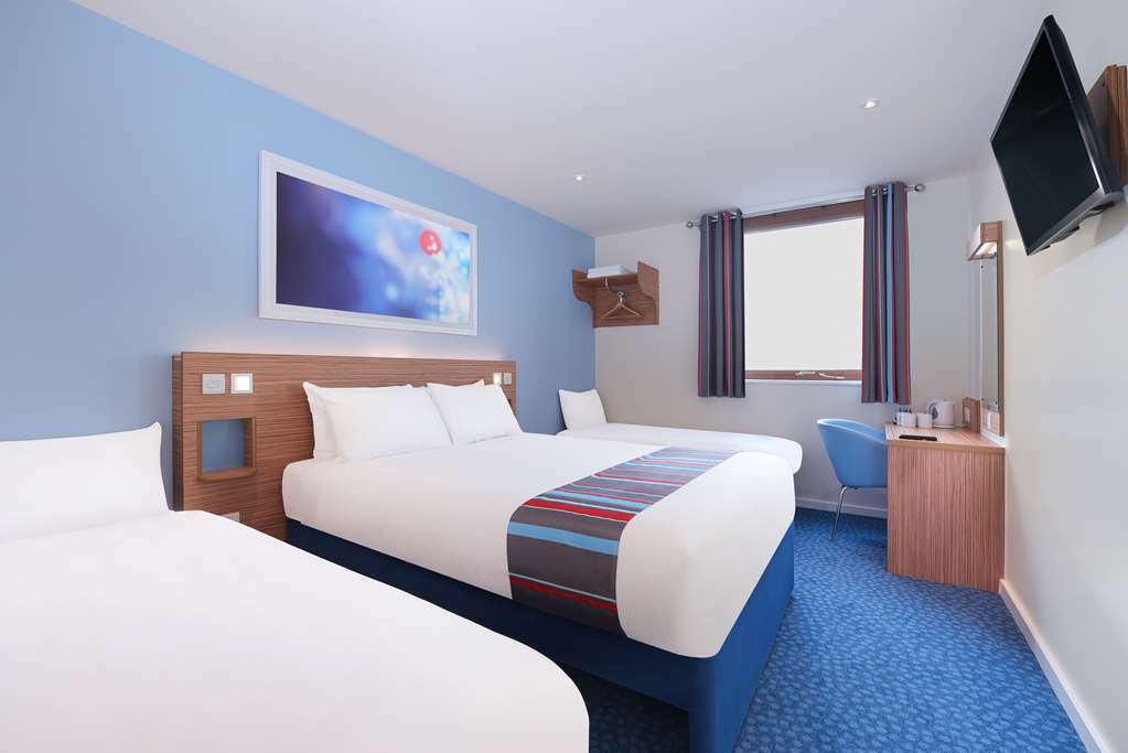 Travelodge Wirral Eastham Hooton Zimmer foto